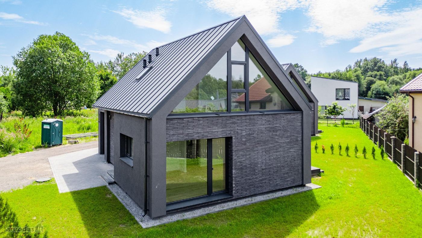 4 kambarių namas - Kaunas, Vaišvydava, Didžioji g.