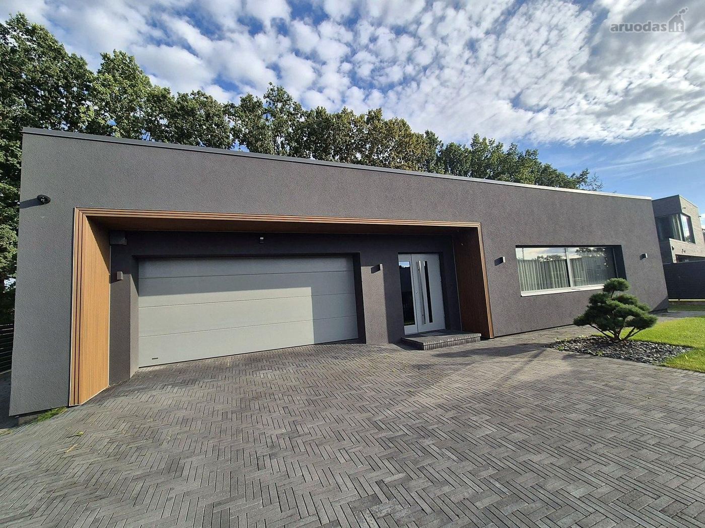 4 kambarių namas - Kaunas, Aleksotas, Gilių g.