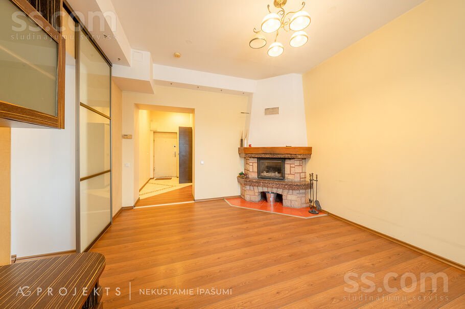 3-room apartment for sale — Liepāja, Liepāja un raj., Kungu iela 85 — photo 2