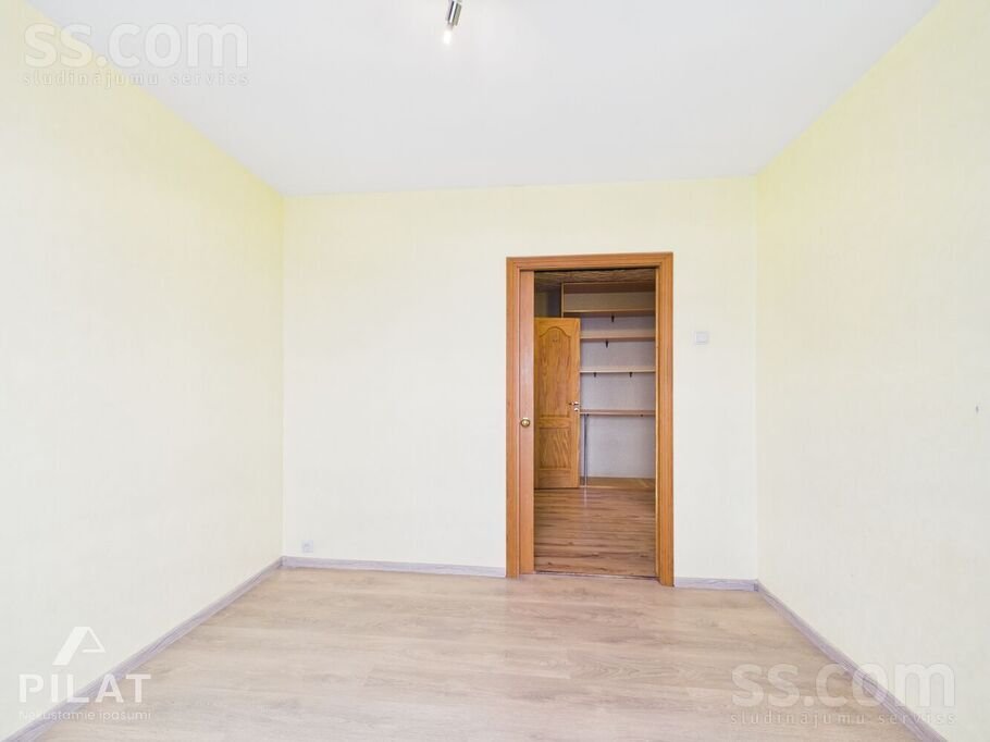 3-room apartment for sale — Liepāja, Liepāja un raj., Mežu iela 43 — photo 8