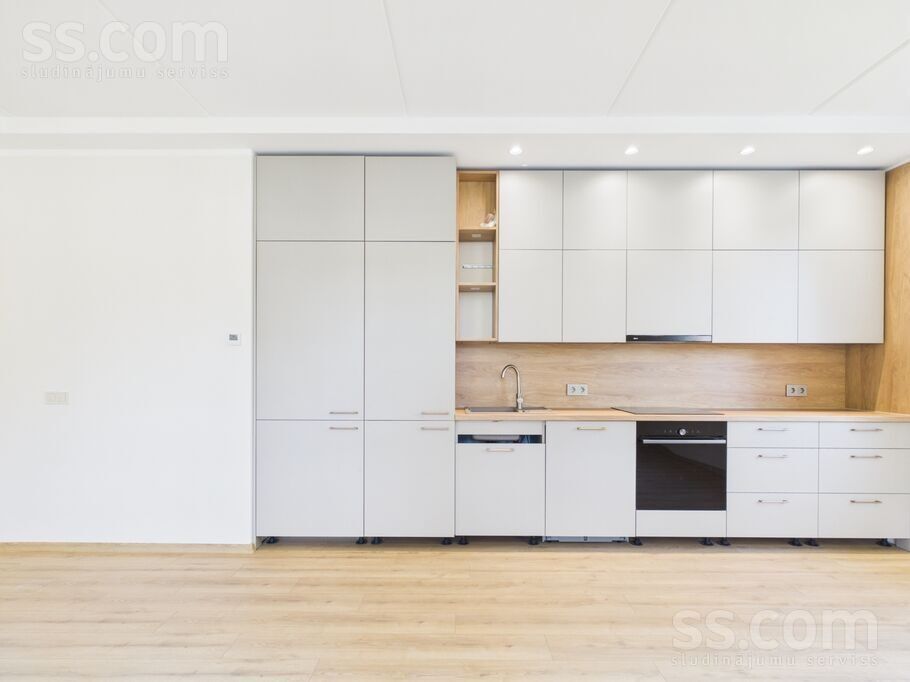 4-room apartment for rent — Liepāja, Liepāja un raj., Pupu iela 5/9 — photo 3