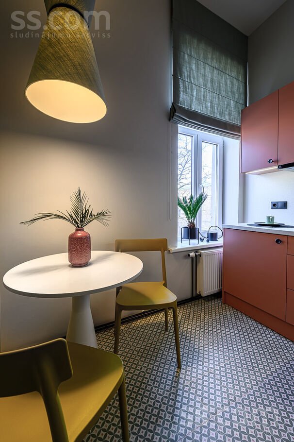 2-room apartment for rent — Liepāja, Liepāja un raj., Kungu 5 — photo 1