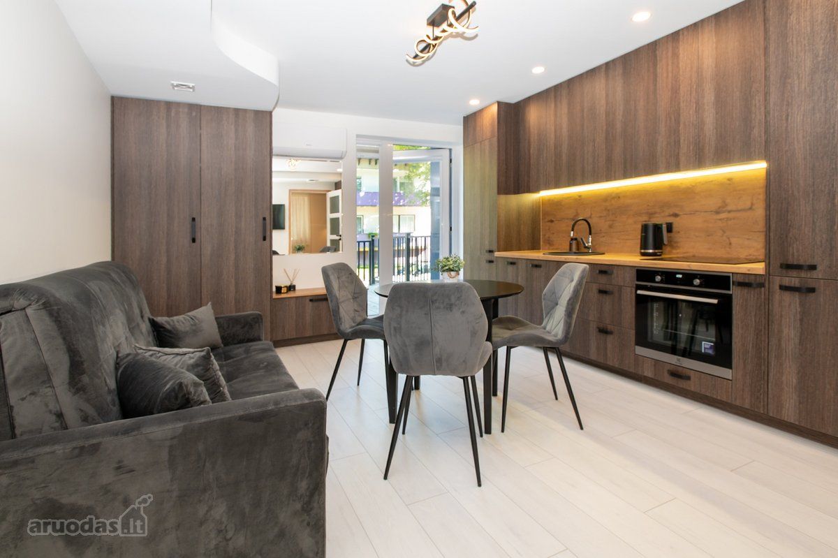 3-room apartment for rent — Palanga, Vytauto g. — photo 1