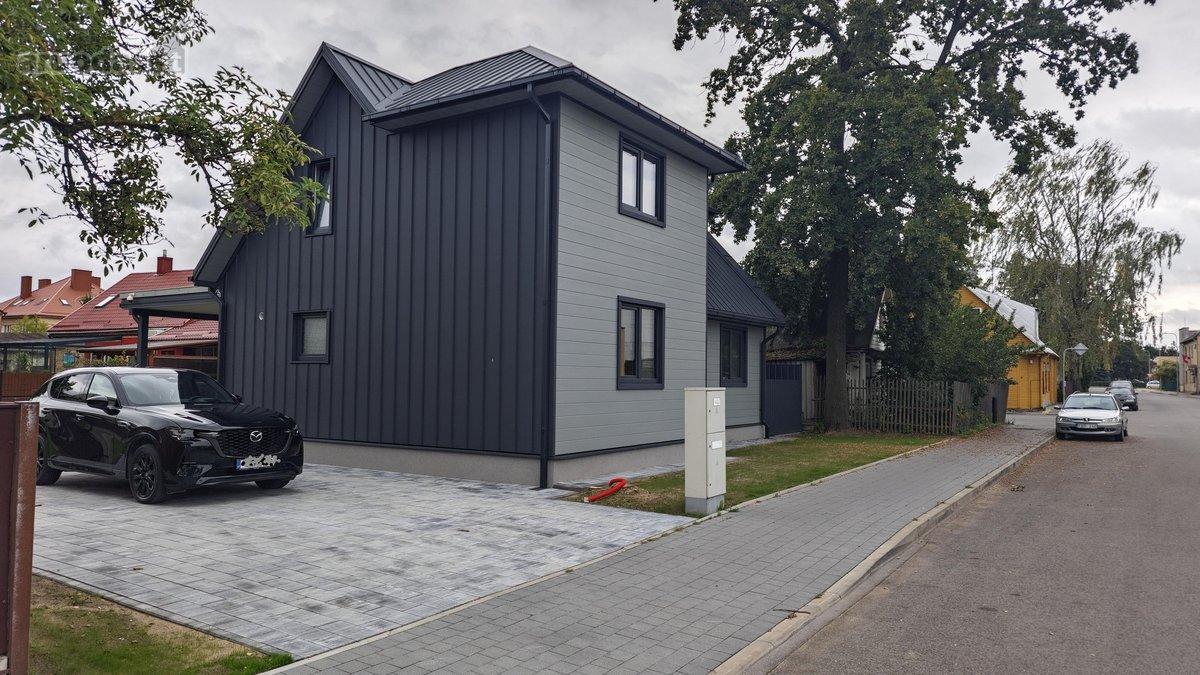 Rąstinis namas — Panevėžys, Centras, A. Mackevičiaus g. — photo 2