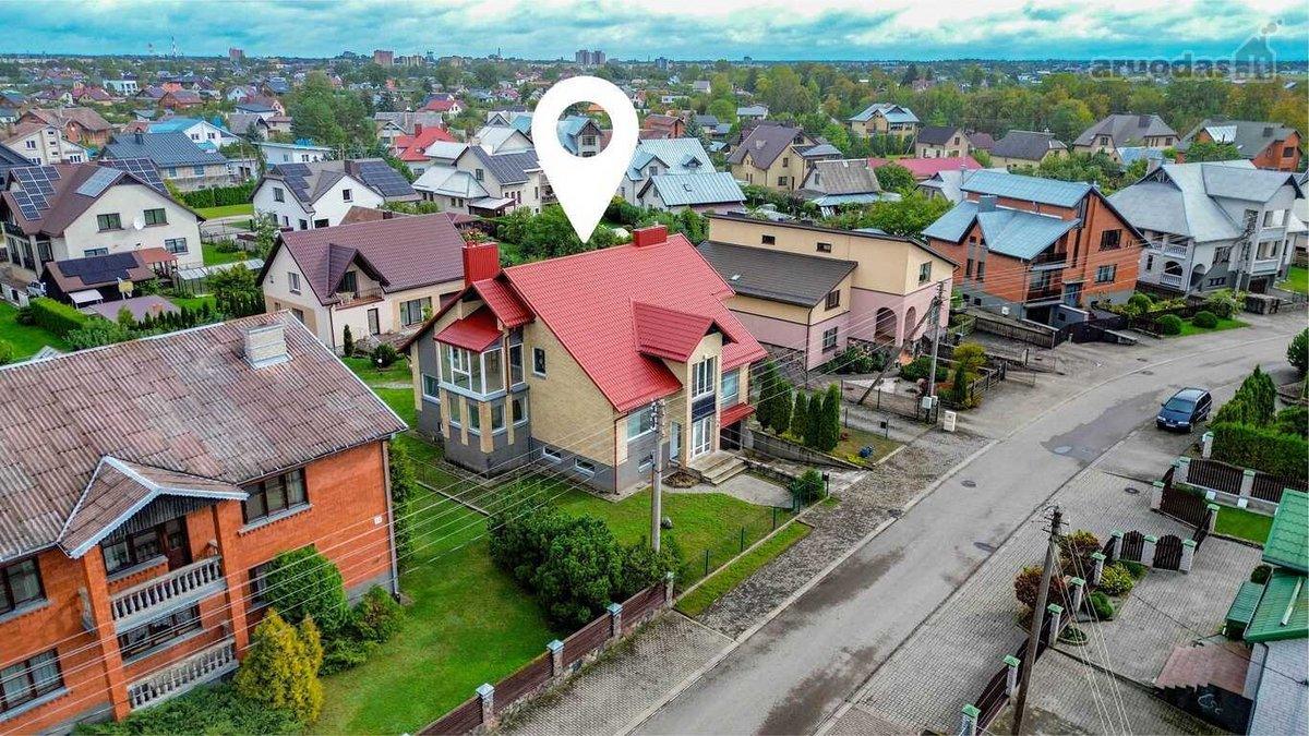 Mūrinis namas — Panevėžys, Molainiai, Ąžuolytės g. — photo 2