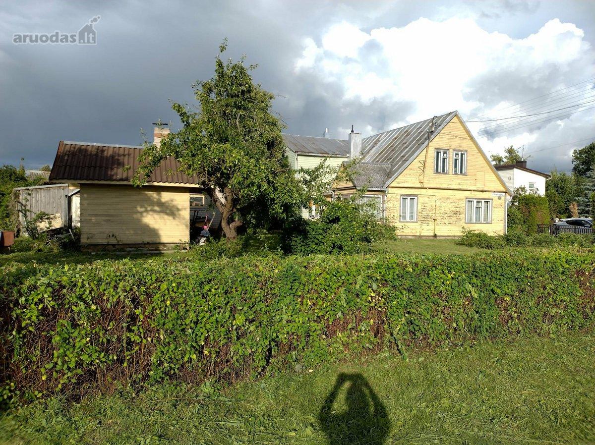 Medinio namo dalis — Panevėžys, Centras, J. Zikaro g. — photo 2