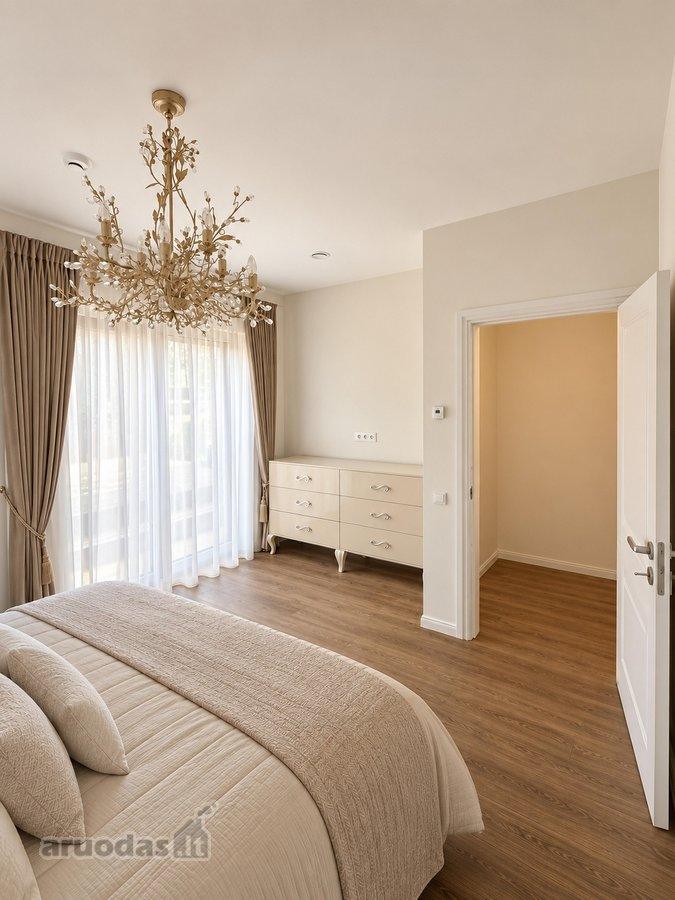 Blokinis namas — Panevėžys, Centras, M. Valančiaus g. — photo 11
