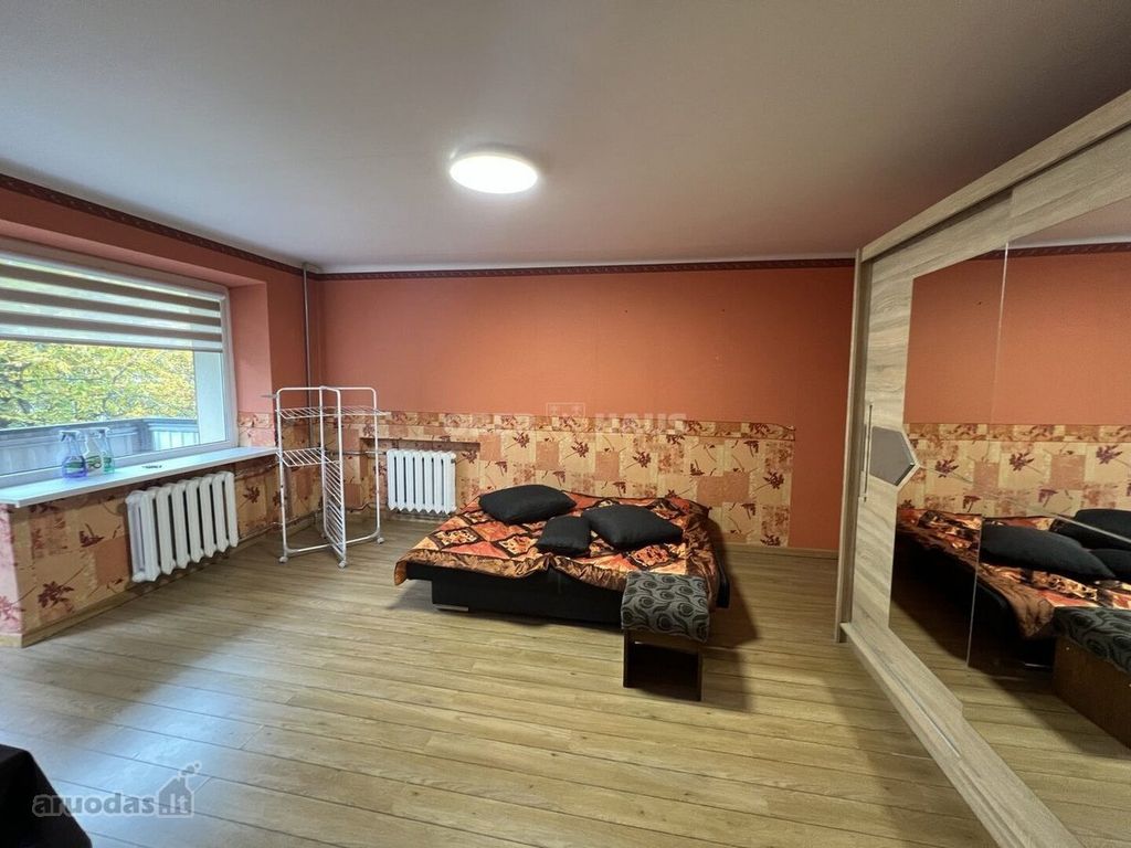Panevėžys, Centras, Savanorių a., 1 kambario buto nuoma — photo 1