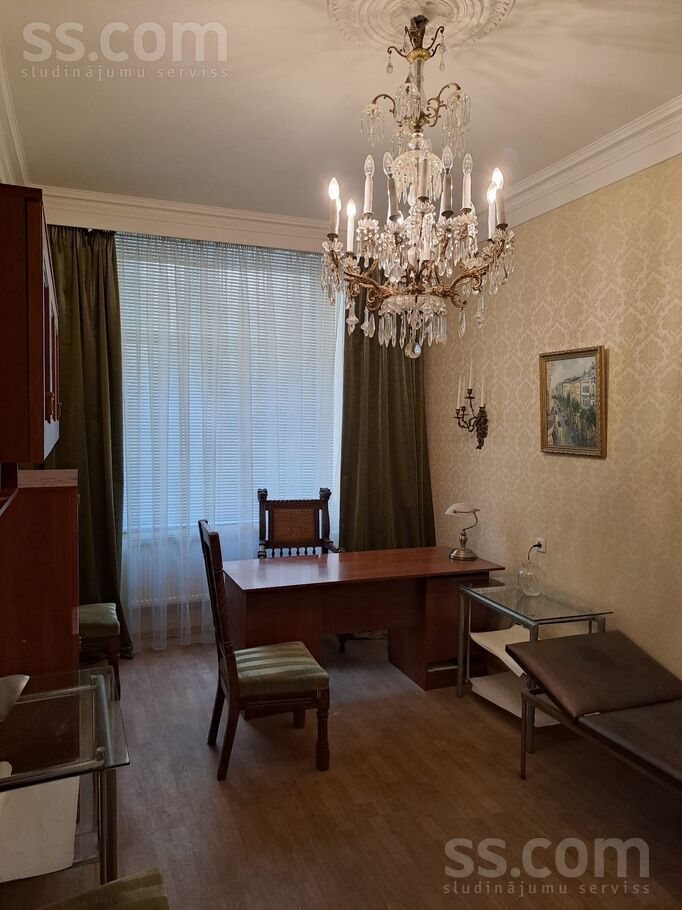 3-room apartment for sale — Rīga, Centrs, Dzirnavu 31 — photo 1