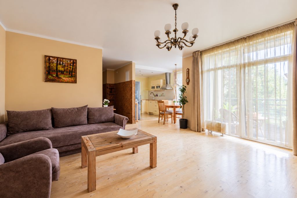 4-room apartment for sale — Rīga, Mežciems, Kaivas iela 33 k-1 — photo 1