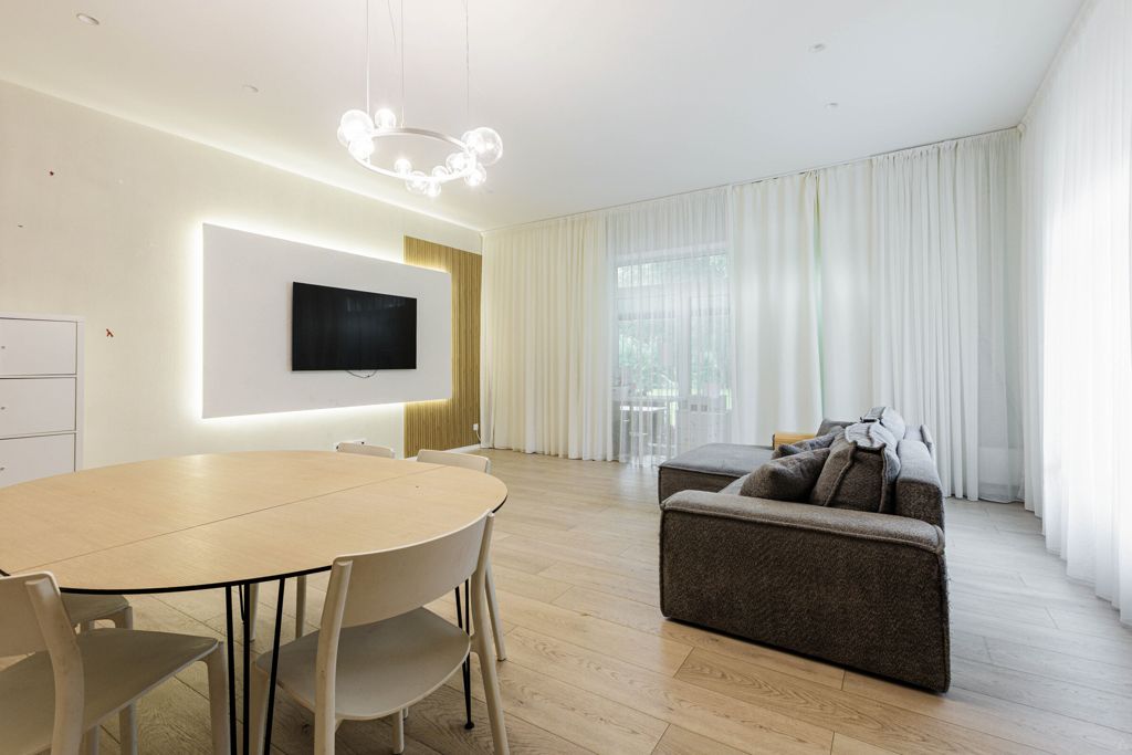5-room house for sale — Rīga, Jugla, Juglas iela 21A — photo 1