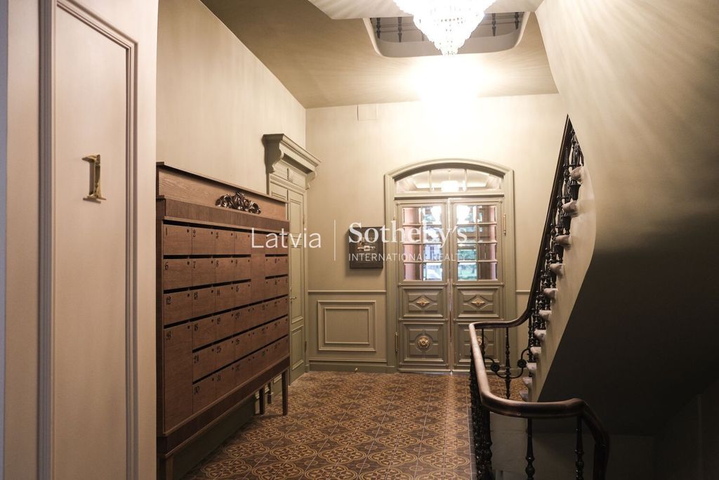 3-room apartment for sale — Rīga, Centrs, Kalpaka bulvāris 7 — photo 9