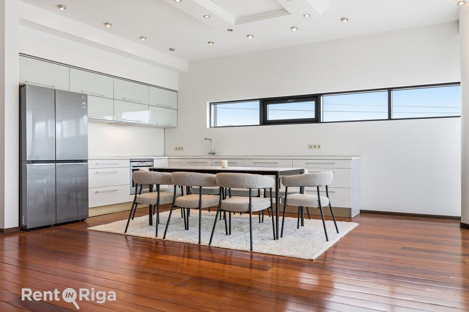 4-room apartment for rent — Riga, Centrs, Pulkveža Brieža iela 21 — photo 10