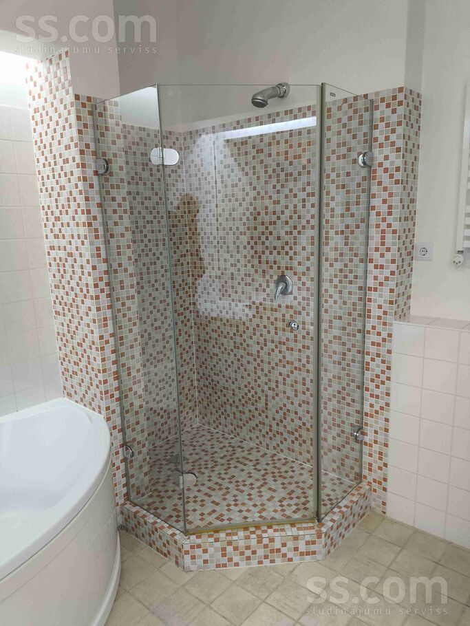 4-room apartment for rent — Rīga, centrs, Kalpaka bulv. 9 — photo 11