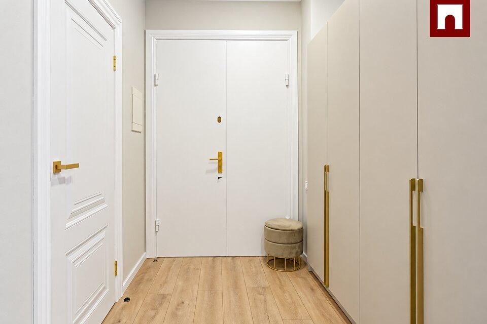 3-room apartment for rent — Riga, Centrs, Marijas iela — photo 1