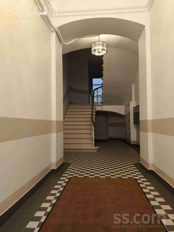 4-room apartment for rent — Rīga, centrs, Kalpaka bulv. 9 — photo 15