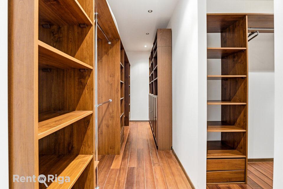 4-room apartment for rent — Riga, Centrs, Pulkveža Brieža iela 21 — photo 15