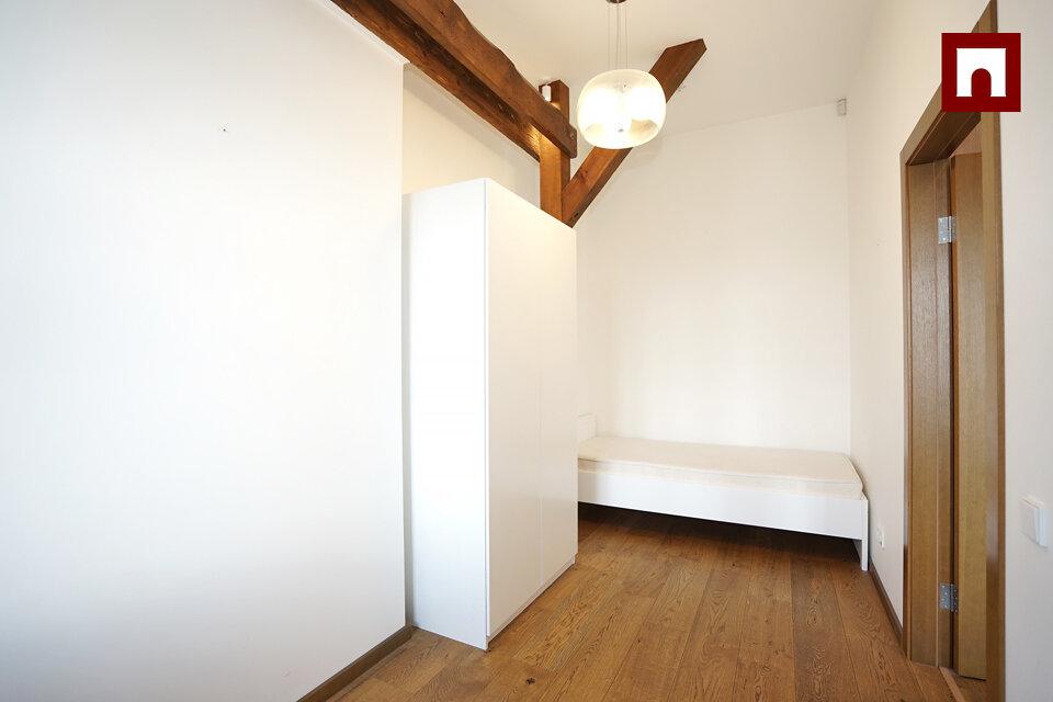 4-room apartment for rent — Riga, Centrs, Krišjāņa Barona iela 37 — photo 16