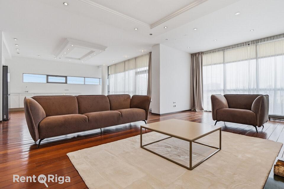 4-room apartment for rent — Riga, Centrs, Pulkveža Brieža iela 21 — photo 6