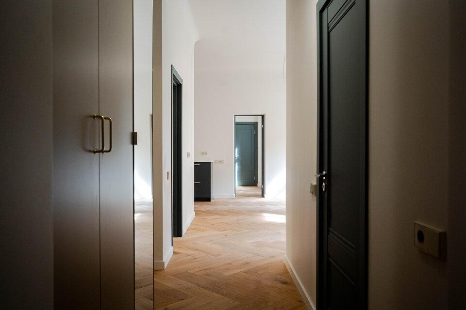 4-room apartment for rent — Riga, Centrs, Merķeļa iela 17/19 — photo 1