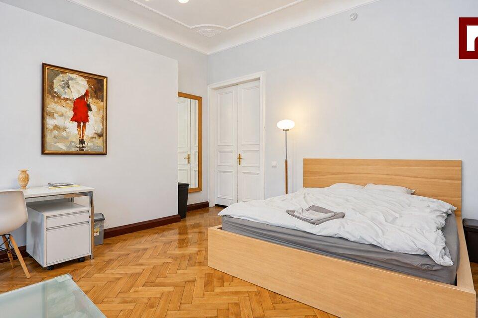 3-room apartment for rent — Riga, Centrs, Skolas iela 4 — photo 1