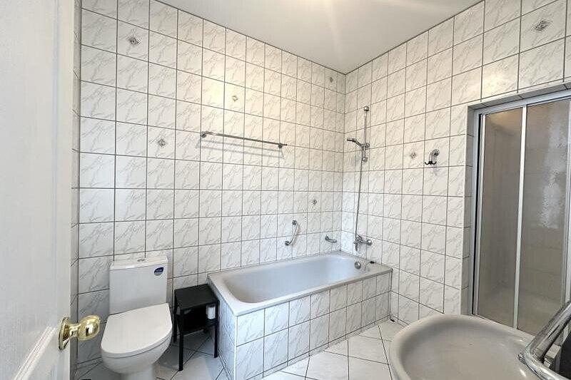 4-room apartment for rent — Riga, Centrs, Skolas iela 12 — photo 11