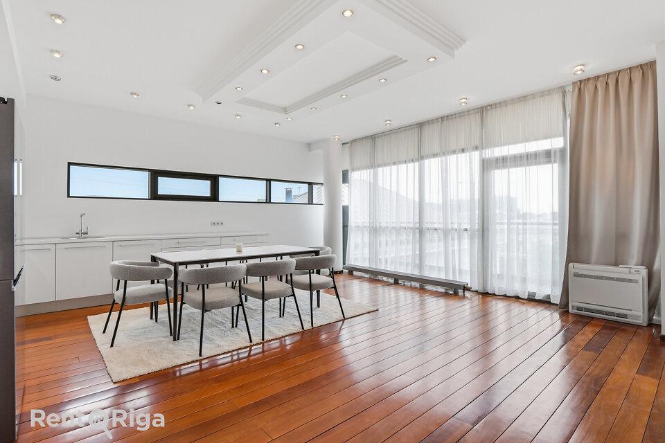 4-room apartment for rent — Riga, Centrs, Pulkveža Brieža iela 21 — photo 4