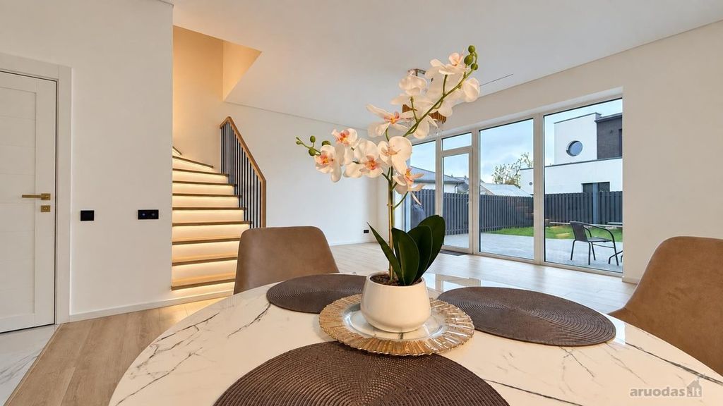 Townhouse for sale — Šiauliai, Pabaliai, Pramonės g. — photo 3