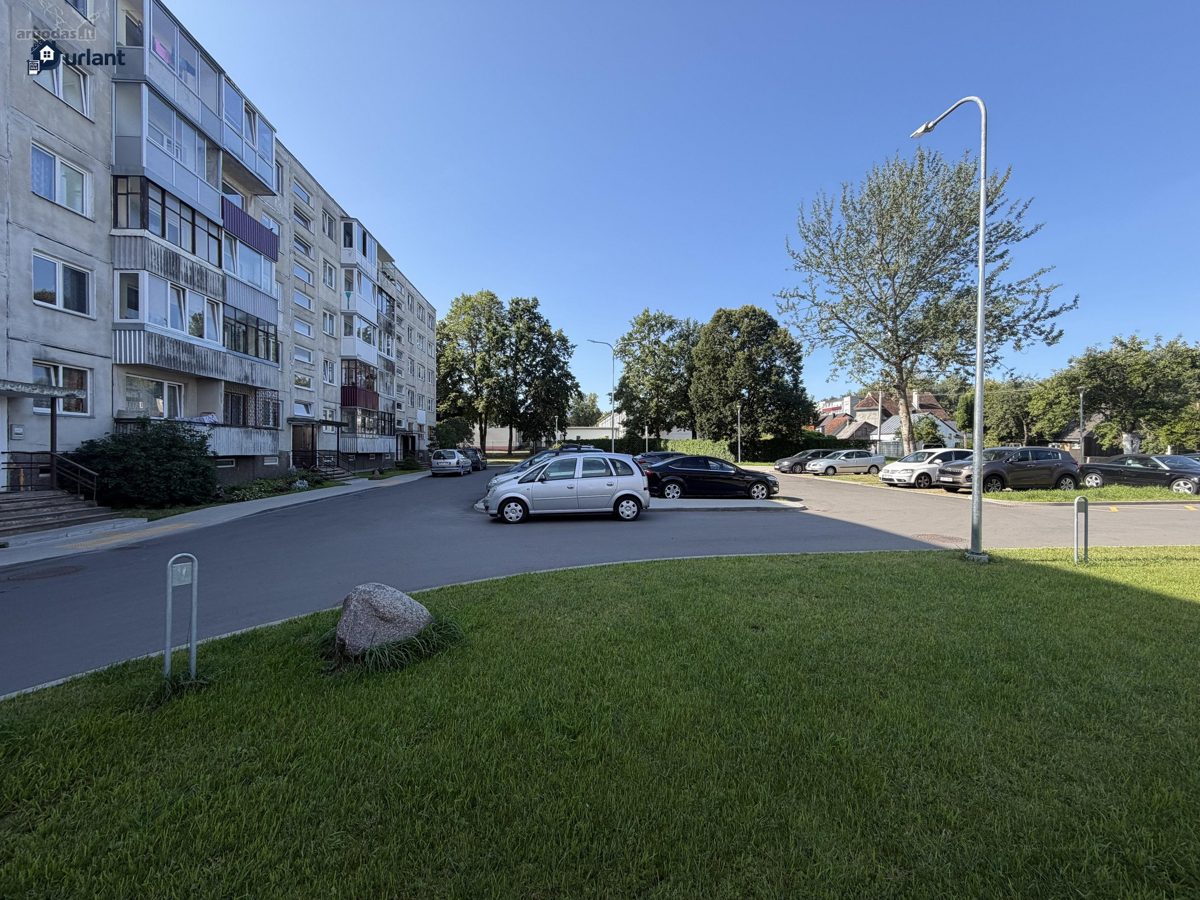 3-room apartment for sale — Šiauliai, Lieporiai, Aukštabalio g. — photo 1
