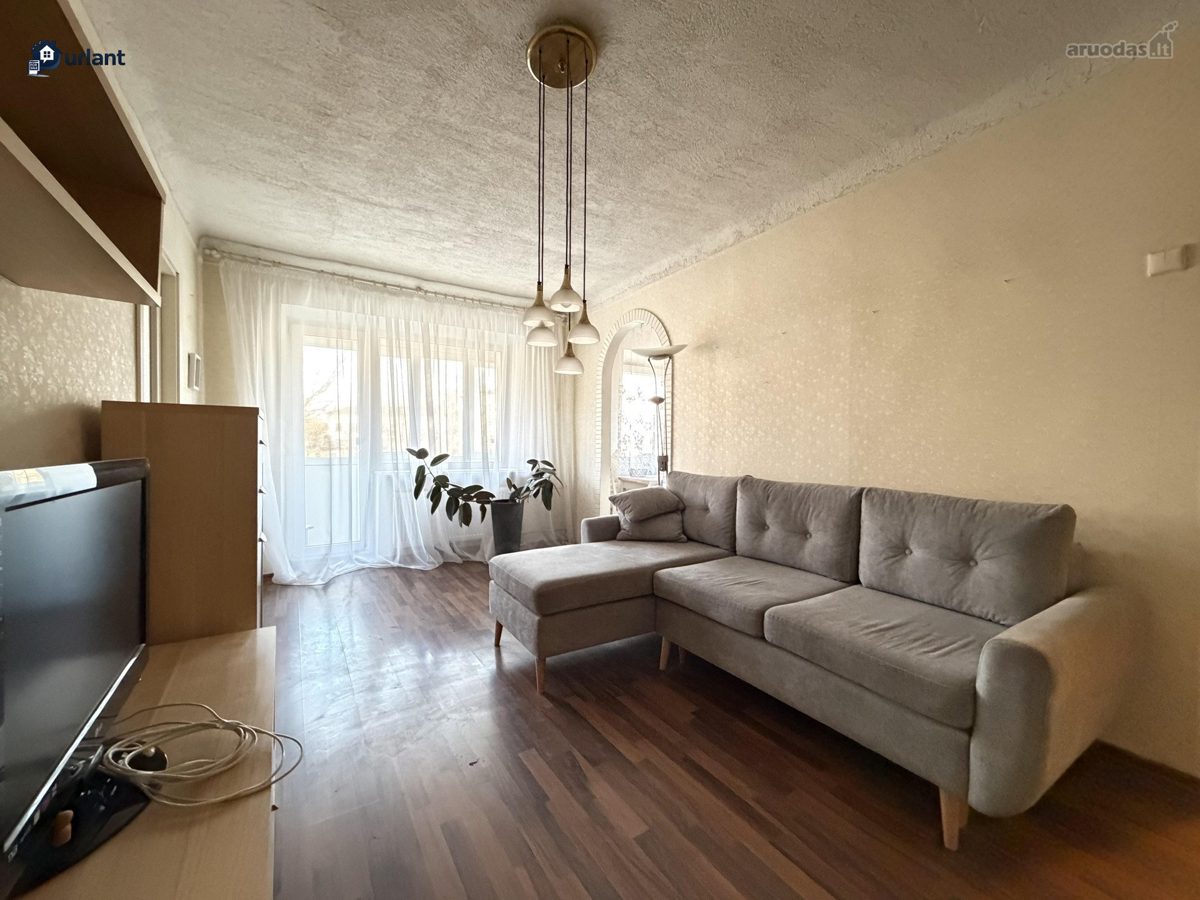 2-room apartment for sale — Šiauliai, Centras, Žemaitės g. — photo 2