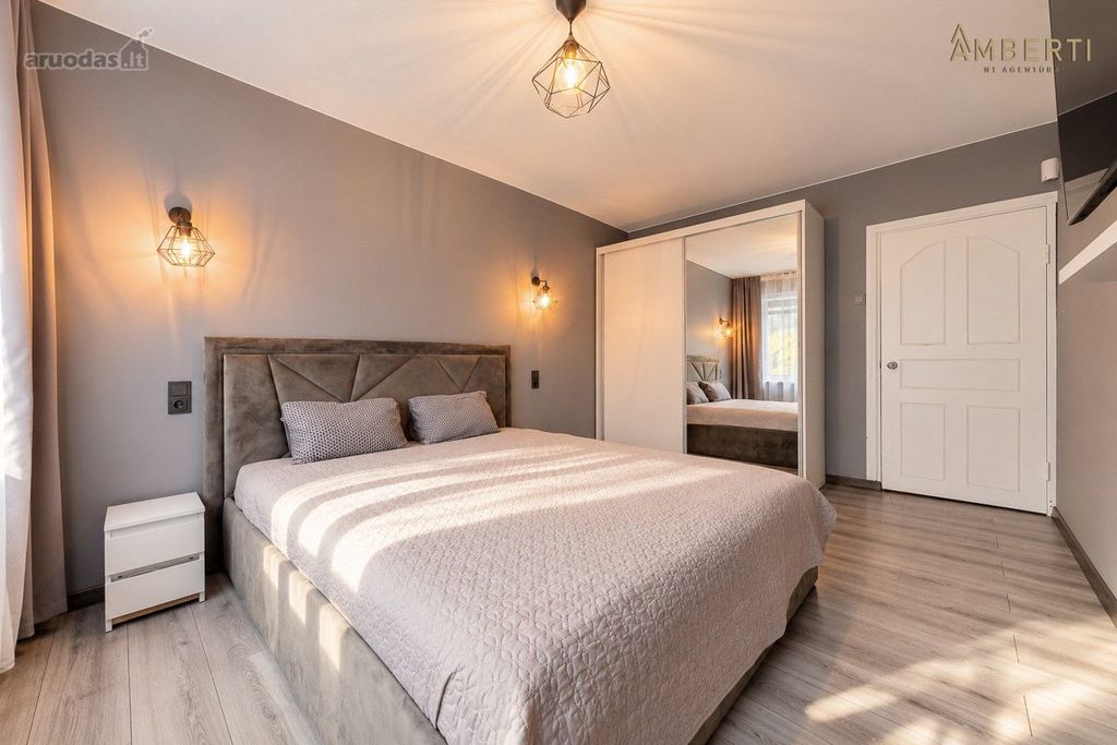 3-room apartment for sale — Šiauliai, Dainiai, Gardino g. — photo 1