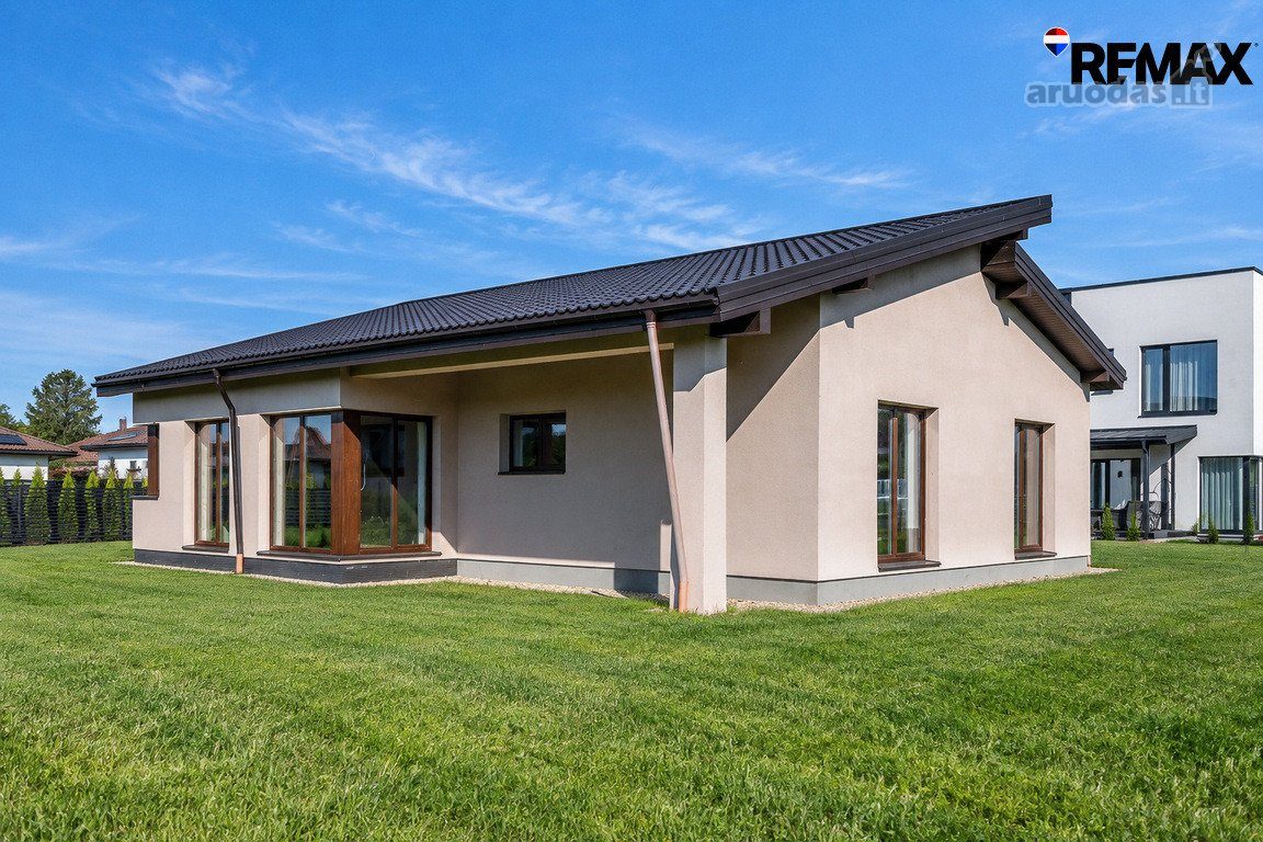 House for sale — Šiauliai, Lieporiai, Lapišės g. — photo 1