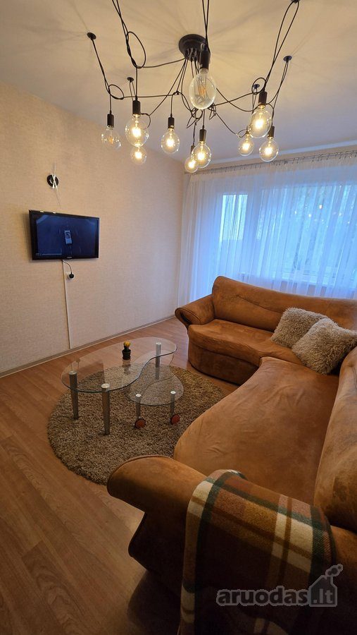 2-room apartment for rent — Šiauliai, Centras, S. Šalkauskio g. — photo 2