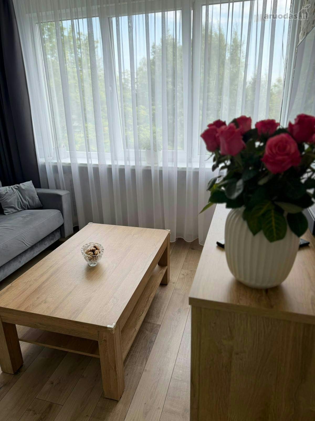 2-room apartment for rent — Šiauliai, Gubernija, Spindulio g. — photo 1
