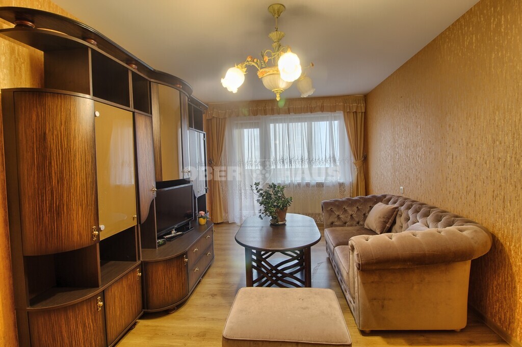 Butas, Dainų g., Šiauliai — photo 3