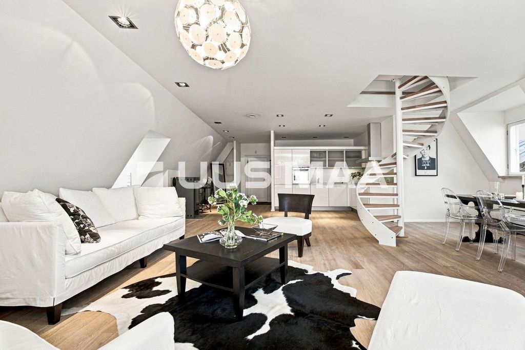 4-room apartment for sale — Tallinn, Vanalinn, Suur-Karja 8 — photo 1