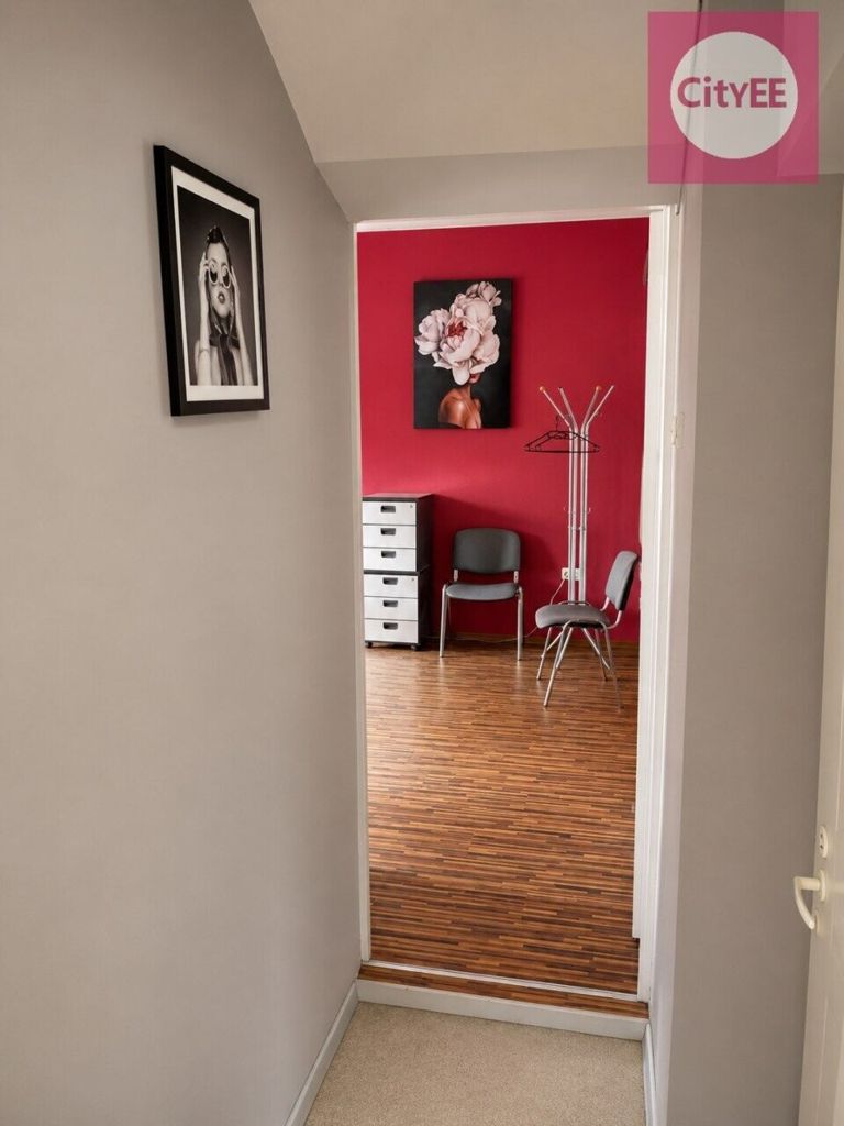 3-room apartment for sale — Tallinn, Kesklinna, Narva mnt 1 — photo 1