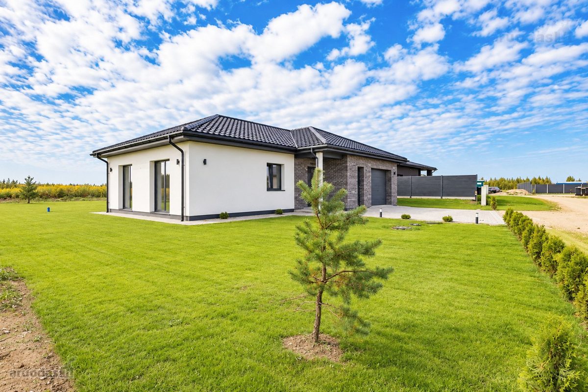 House for sale — Vilnius, Aukštieji Paneriai, Varnikėlių g. — photo 1