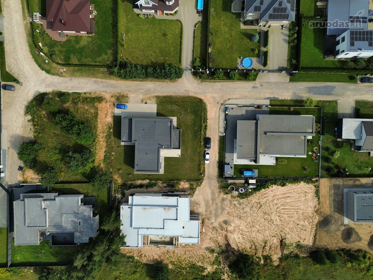 House for sale — Vilnius, Bajorai, Jono Karolio Chodkevičiaus g. — photo 2