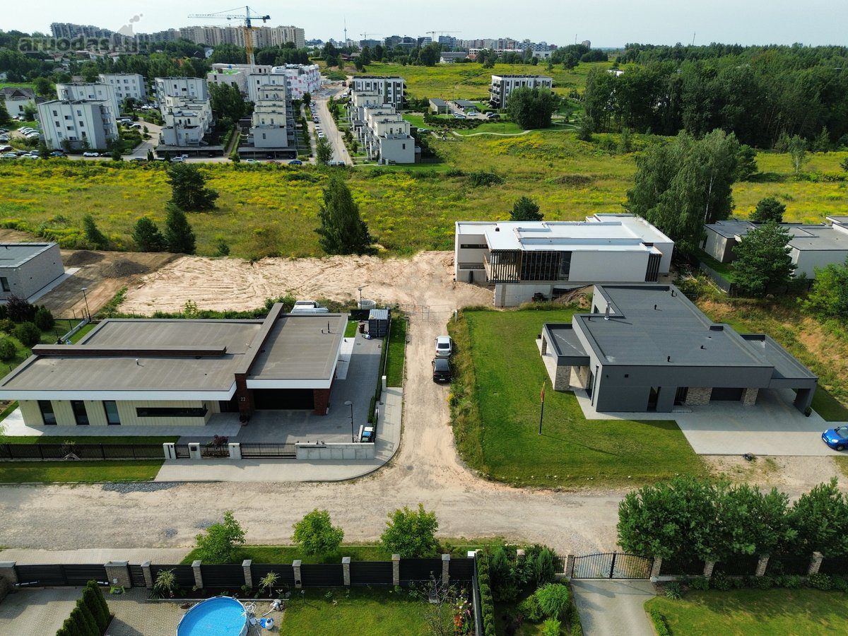 House for sale — Vilnius, Bajorai, Jono Karolio Chodkevičiaus g. — photo 1