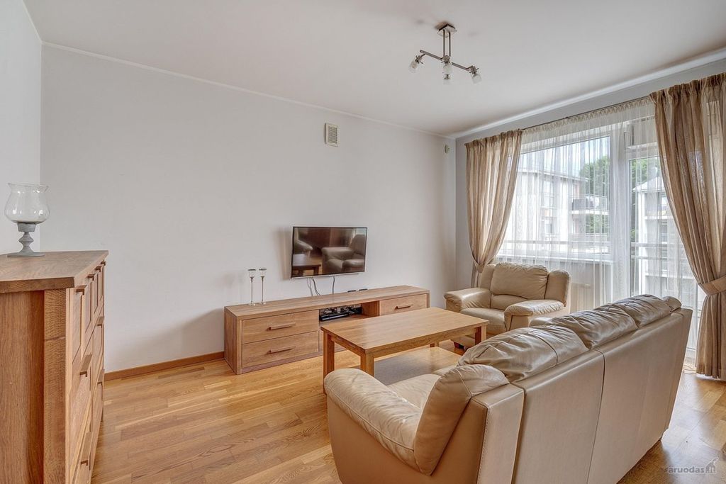 2-room apartment for rent — Vilnius, Lazdynėliai, Lazdynėlių g. — photo 3