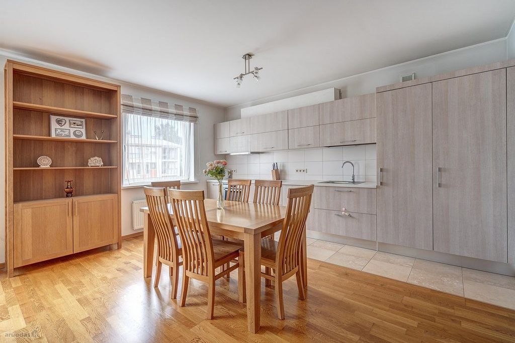 2-room apartment for rent — Vilnius, Lazdynėliai, Lazdynėlių g. — photo 9