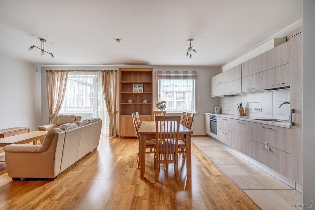 2-room apartment for rent — Vilnius, Lazdynėliai, Lazdynėlių g. — photo 4