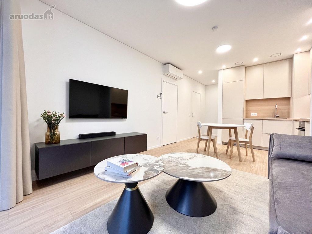 2-room apartment for rent — Vilnius, Pilaitė, Pilkalnio g. — photo 1